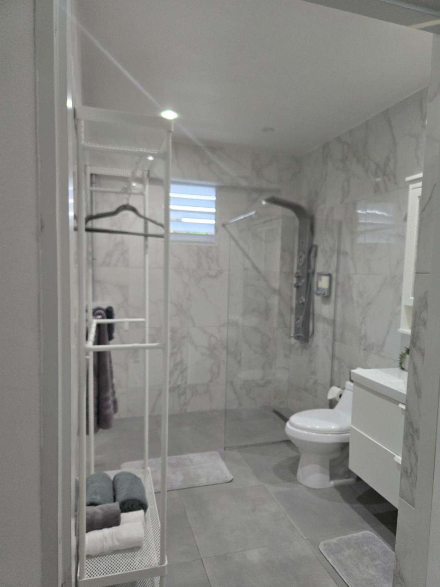 Guest house Elegant And Central Studio With Desk *